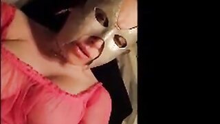 Svensk amatör BDSM som sprutar med dildo