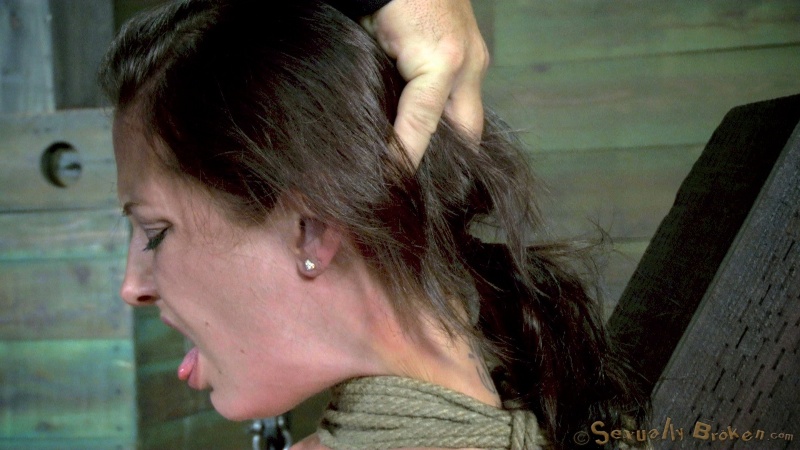 Extreme sex in the basement with a sexy blonde