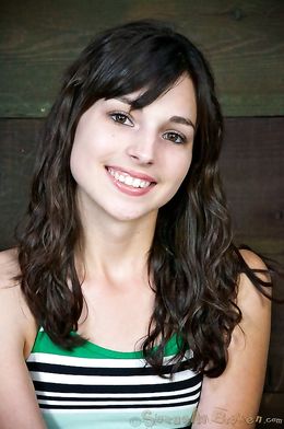 Sub whitey nicely sucks a massive sausage